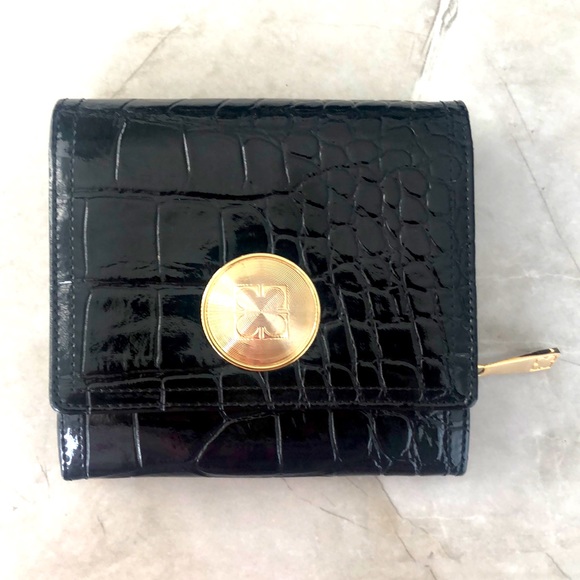 Crossbody Wallet-Voyager Bag - Picture 5 of 7